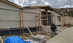Eskişehir'de modern standartlarda yapılacak olan 36 atlık barınağın çalışmaları devam ediyor