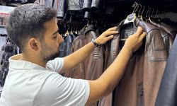Eskişehir'de sezonu geldi tezgahlara çıktı: Fiyatları 4 ila 8 bin lira arasında değişiyor