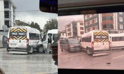 Eskişehir'de zincirleme kaza: 2 servis ve 1 otomobil çarpıştı