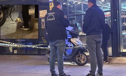 Eskişehir'de yan bakma kavgası kanlı bitti: Gözünü kırpmadan bıçakladı