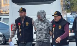 Eskişehir’de arkadaşını bıçaklayarak öldürmüştü: Adliyeye sevk edildi