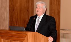 Anadolu Üniversitesi’nin eski dekanı Prof. Dr. Ferruh Çömlekçi hayatını kaybetti