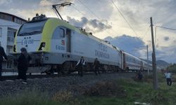 Eskişehir seferini yapan tren 20 yaşındaki gence çarptı: Feci şekilde hayatını kaybetti