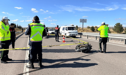 Minibüs ile motosiklet çarpıştı: 23 yaşındaki genç sürücü hayatını kaybetti