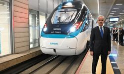 Bakan Uraloğlu Milli Hızlı Tren'i test etti: İlk sefer için tarih verildi