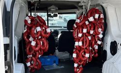 Eskişehir’de görenleri şaşırtan takas! Otomobili 100 kilo sucuğa verdi