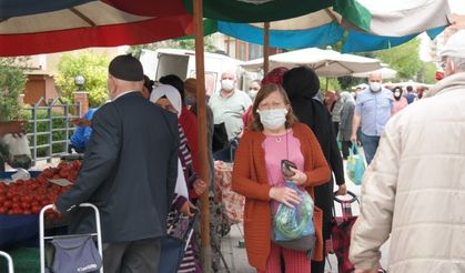 Yine pazar, yine yoğunluk