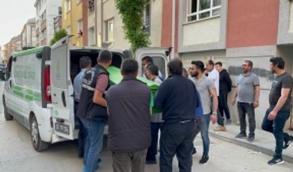 Eskişehir'de cam silerken 3. kattan düşen kadın hayatını kaybetti