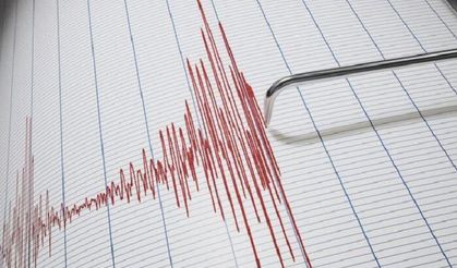 SON DAKİKA: İstanbul ve Bursa'da hissedilen deprem!