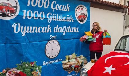 Eskişehir Vos 26'dan 'bin çocuk bin gülücük' oyuncak şenliği