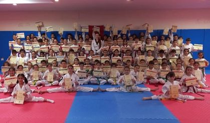 Bozüyük'te taekwondocuların kuşak heyecanı