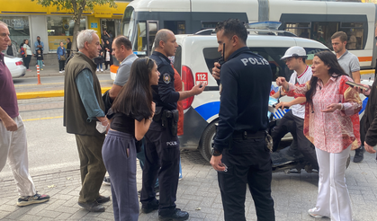 Eskişehir'de yakalama kararı olan şüpheli, Nüfus Müdürlüğü'nde yakalandı