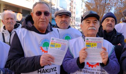 Emekliler yılın son gününde sokaklarda: “En düşük emekli maaşı 45 bin lira olmalı”