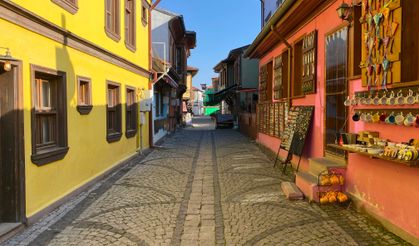 Dondurucu soğuk Eskişehir sokaklarını boş bıraktı