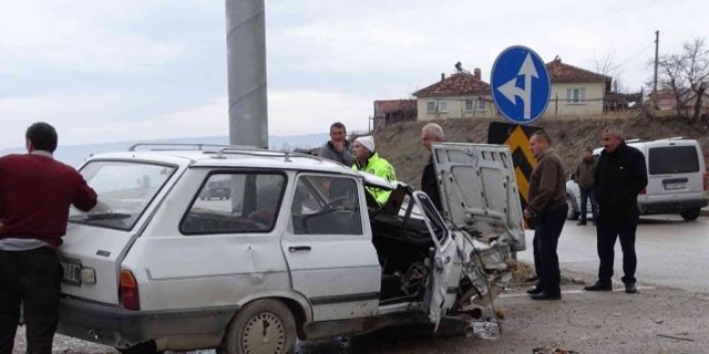 Hisarcık’ta trafik kazası: 3 yaralı