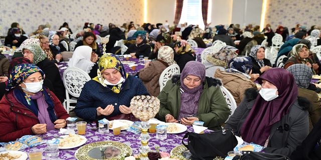 Dualar Kahraman Şehitlerimiz İçin Okundu