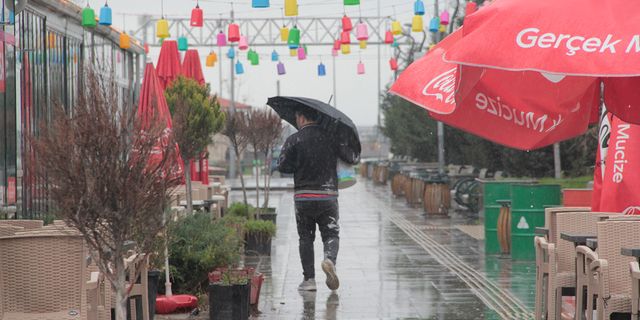 Eskişehir’de sağanak yağış etkili oldu