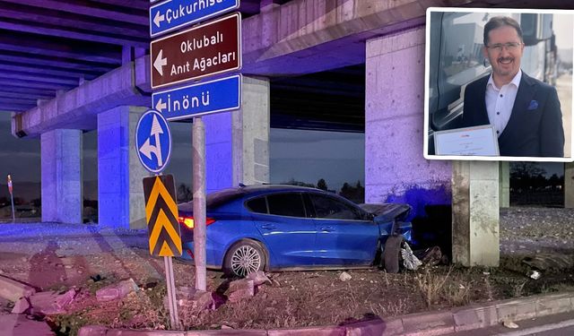 Köprünün beton ayağına çarpan otomobilin sürücüsü hayatını kaybetti