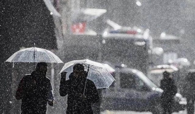 Eskişehir için sağanak yağış alarmı! Meteoroloji saat vererek uyardı