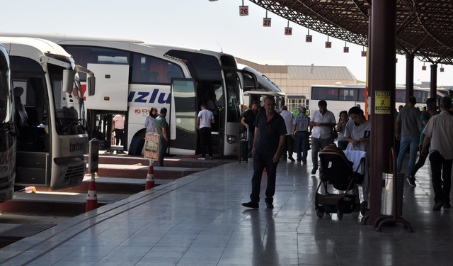 Eskişehir'de otobüs firmalarının bayram tarifesi cep yakıyor: Rekor zam duyuruldu