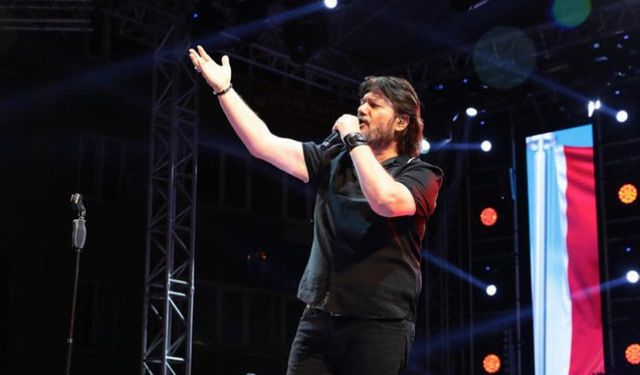 Ahmet Şafak sevenleriyle buluştu