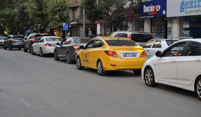 Eskişehir'de trafiğe kayıtlı araç sayısı hızla artıyor