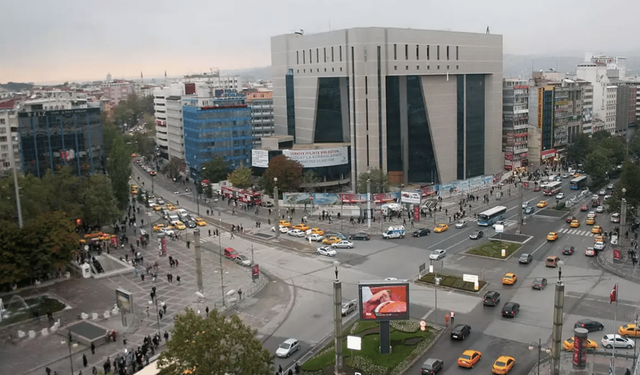 Kızılay'da bir patlama sesi duyuldu