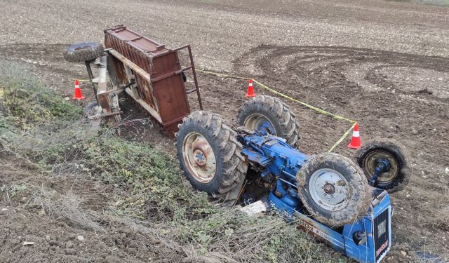 Bilecik’te kontrolden çıkan traktör takla attı: 1 ölü, 1 yaralı