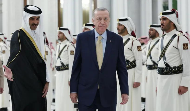 Erdoğan, Katar Emiri Al Sani ile Gazze'yi görüştü