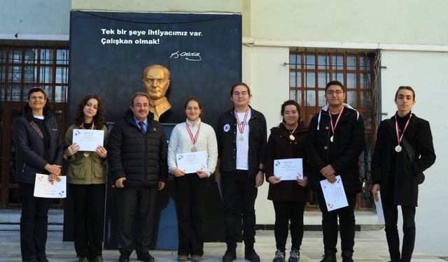 Eskişehir Atatürk Lisesi üçüncü defa "Ulusal Kalite Etiketi"nin kazanı oldu