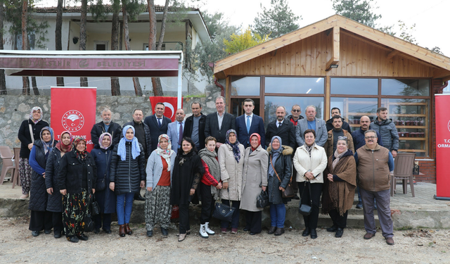 Eskişehirli kadın çiftçiler tarımın kalbinde bir gün geçirdi