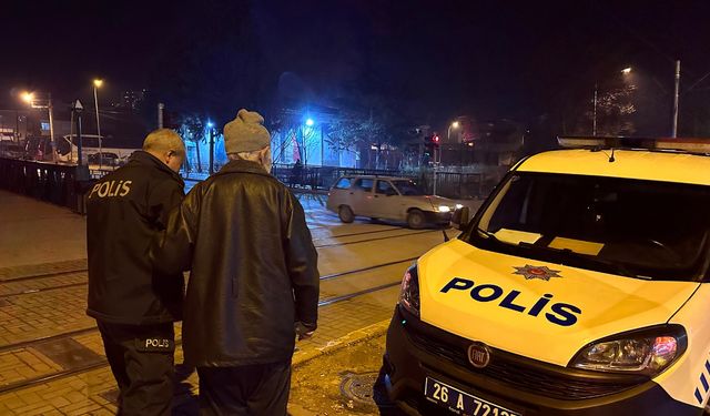 Eskişehir'de polis ekipleri bu duruma duyarsız kalmadı