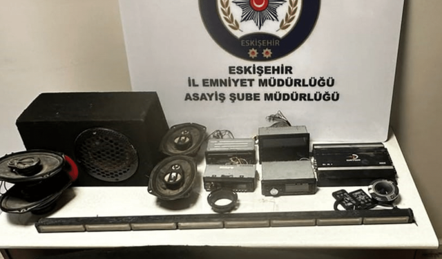 Eskişehir'de otomobil hırsızları yakalandı