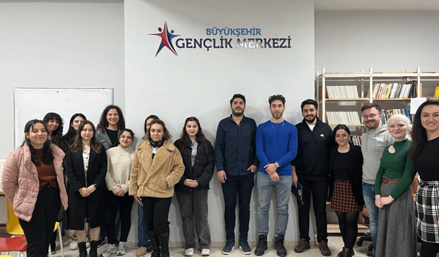 Büyükşehir'den gençler için söyleşi