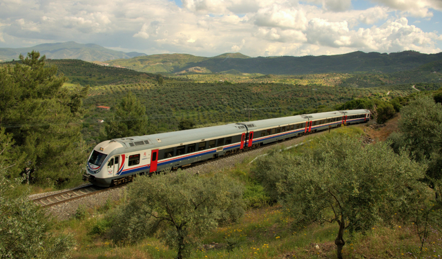 Göller Ekspresi tren seferleri başlıyor