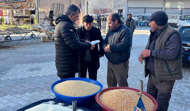 Başkan Koyuncu pazar esnafıyla bir araya geldi