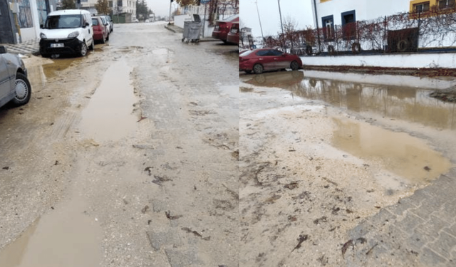 Sazova'da yol sorunu: Çocuklar okula giderken zorlanıyor