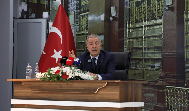 TBMM Milli Savunma Komisyonu Başkanı Akar şehit aileleri ve gazilerle buluştu