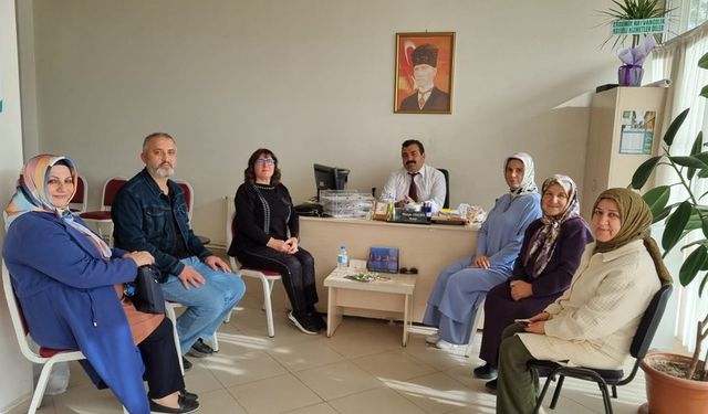 AK Parti Odunpazarı İlçe Kadın Kollarından muhtar ziyareti