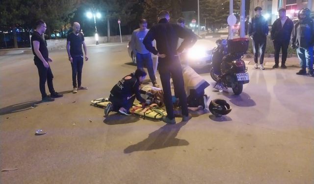 Komşuda otomobil ile motosiklet çarpıştı: 1 yaralı