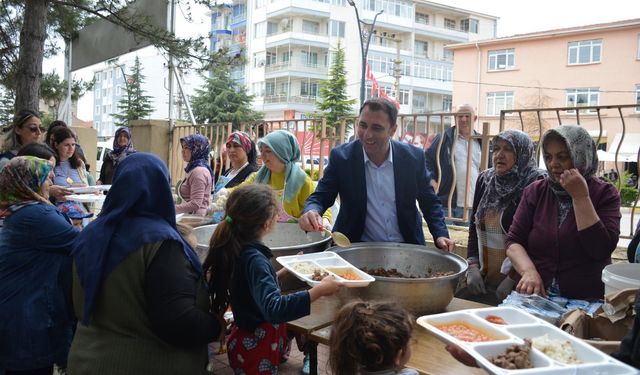 Beylikova'da 2 bin kişilik yağmur ve şükür duası düzenledi