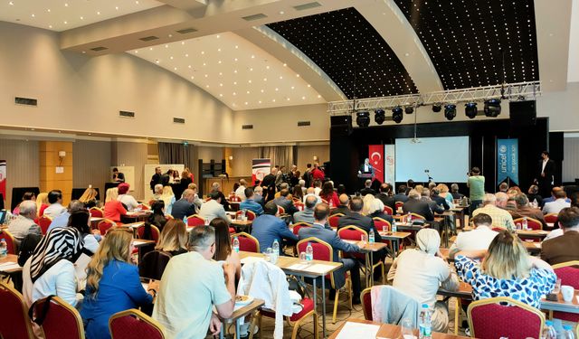 AK Parti Eskişehir İli Eylem Planı Çalıştayı açılış programına katıldı