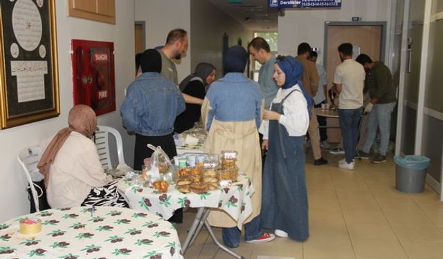 ESOGÜ'de Filistin için kermes düzenlendi