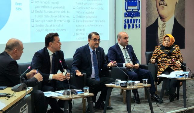 Fatih Dönmez: "Sanayi ve ticaret alanında güncel sorunları ve çözüm önerilerini değerlendirdik"