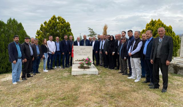 MHP Eskişehir Gün Sazak’ı kabri başında andı