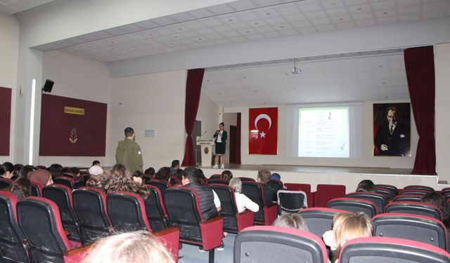 İŞKUR Eskişehir'den öğrencilere seminer