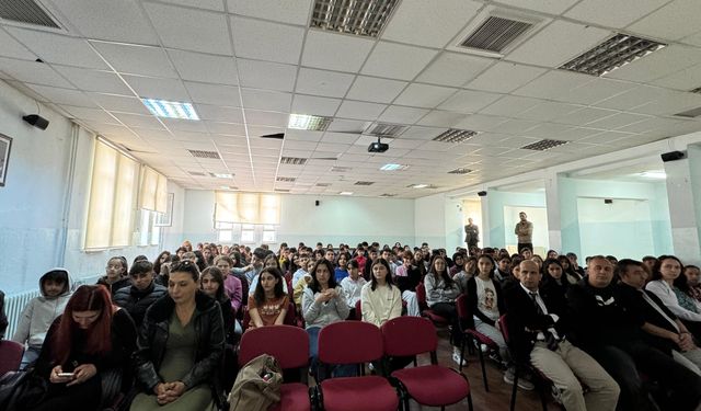 “Meslek ve Meslek Lisesi Tanıtım” eğitimi verildi