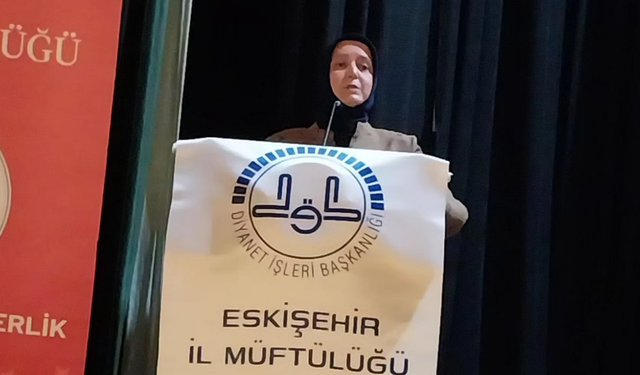 Eğitim-Bir-Sen Eskişehir Kadınlar Komisyonu "Savaş, Göç ve Aile"  başlıklı konferansa katıldı