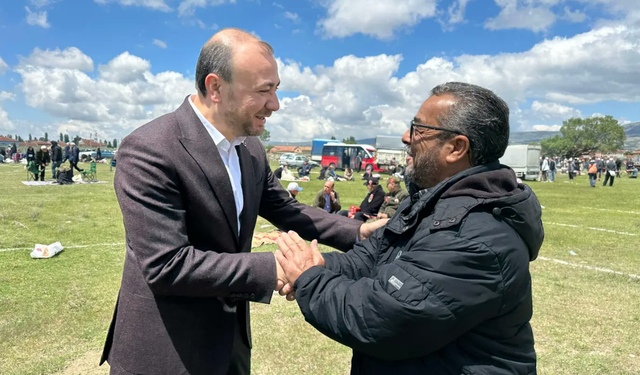 AK Parti Tepebaşı İlçe Başkanı Aydın yağmur duasına katıldı