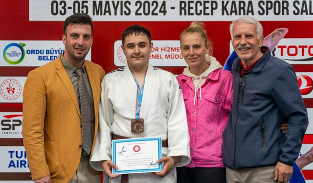 Judoda gurur veren başarı